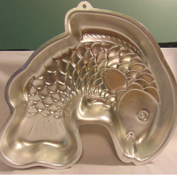 Wilton Other - VINTAGE WILTON BIG FISH SALMON TROUT BASS KOI CAKE PAN MOLD 1984